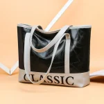 Women Leisure Letter Print Block Color Tote Bag