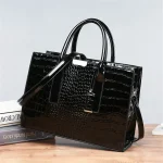 Women Vintage Zipper Design Crocodile Pattern Large Capacity PU Handle Bag - Image 4