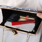 Women Fashion Horns Decorative Buckle Design Square Evening Bag - Image 4